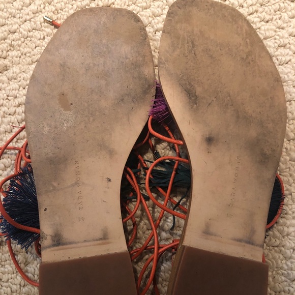 Pom Pom leather sandals, size 10 - Picture 8 of 9